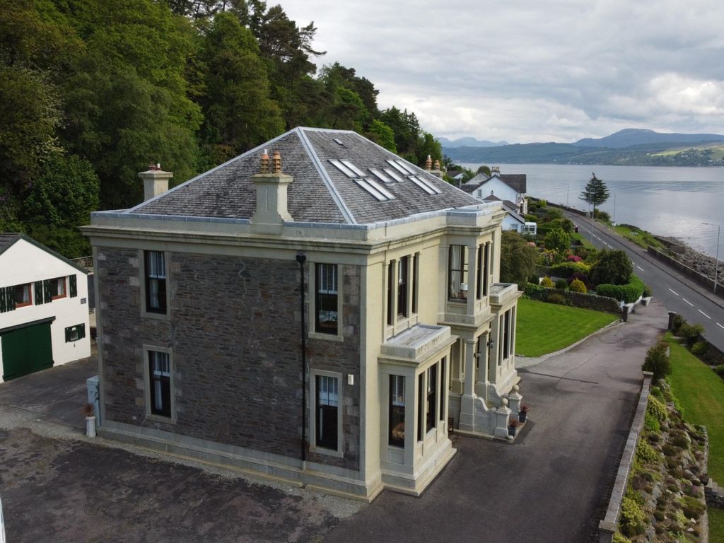 About Strone House